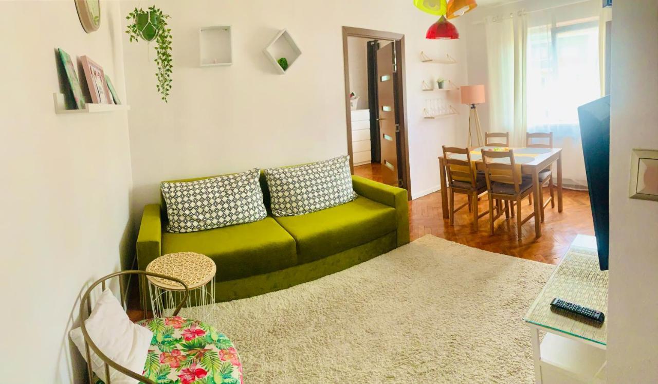 Modern Place To Stay-Self Check-In Nonstop 24H-Wifi Resita Eksteriør billede